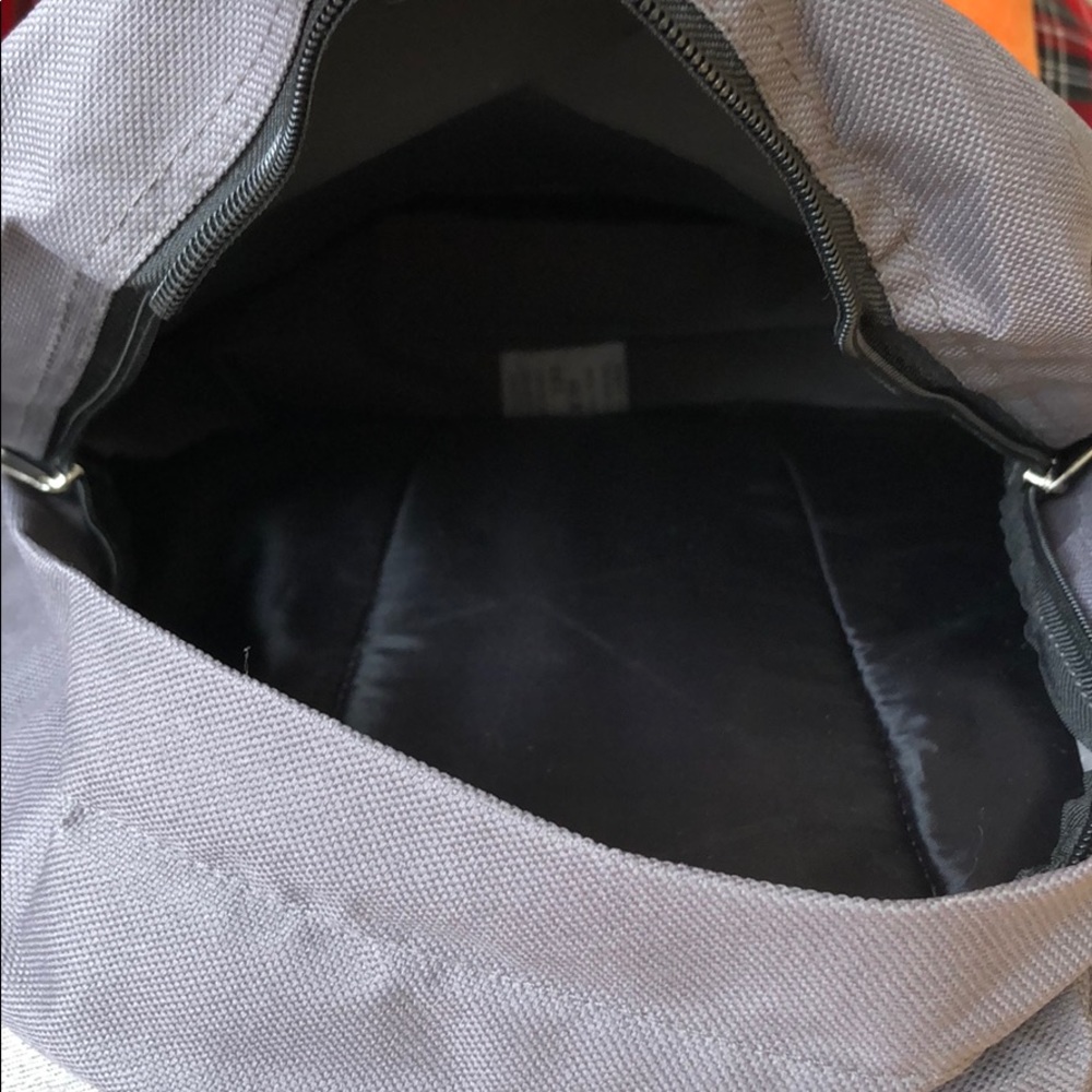 Ture Backpack - Picture 8 of 8